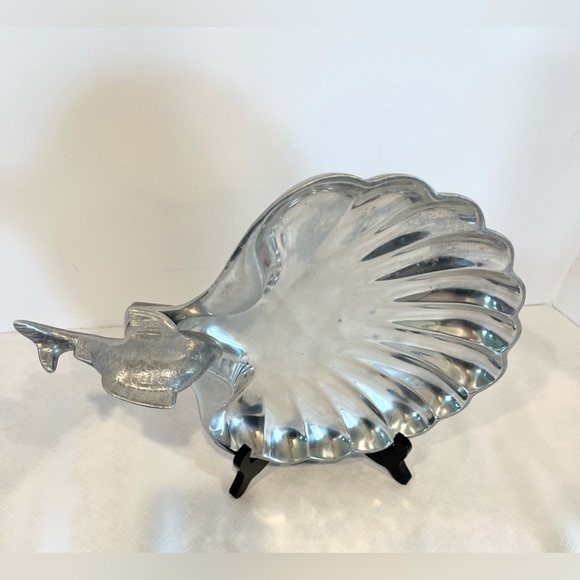 Pewtarex Serving Platter Scallop Shell and Fish Handle - Picture 3 of 13